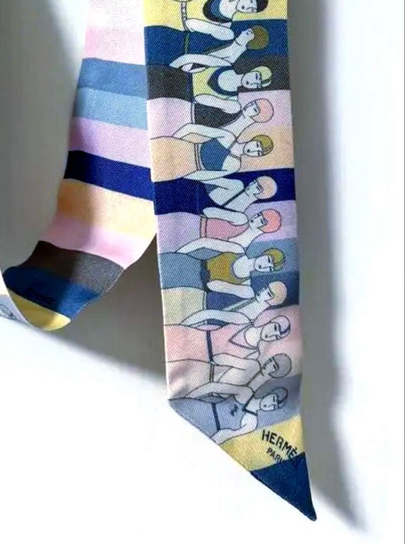 HERMES ツイリー　水遊びをする人　ピンク　来週値上げ予定です