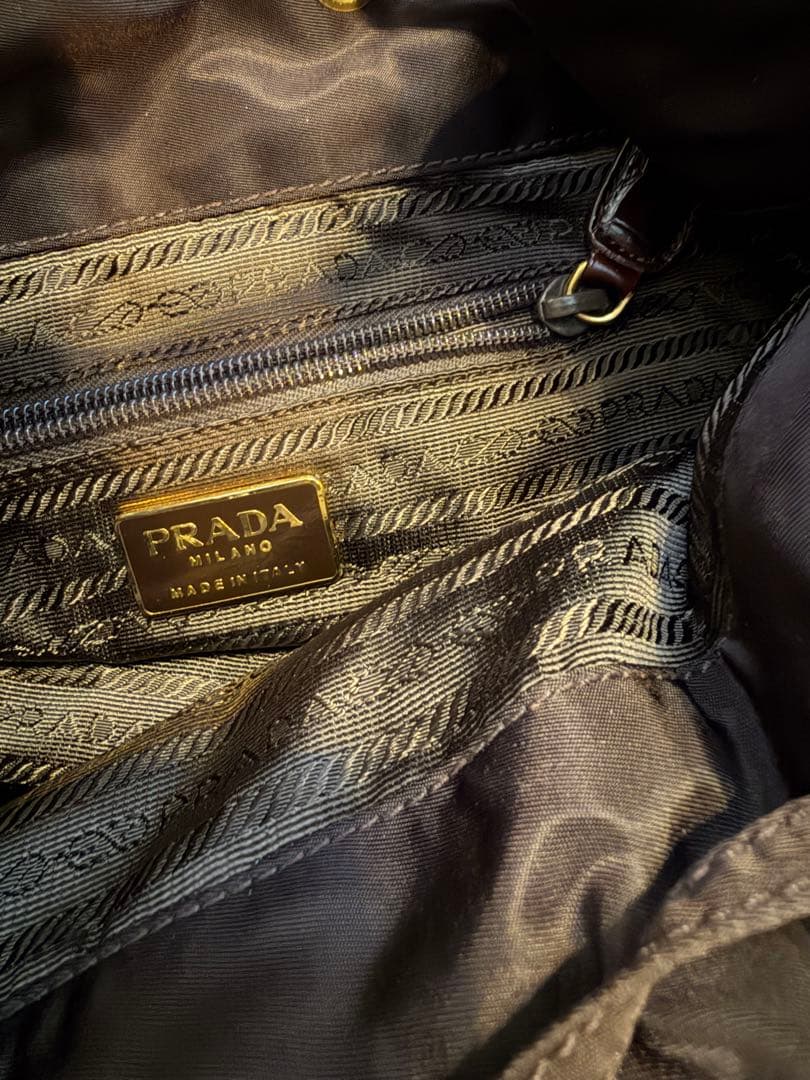 美品 PRADA チョコブラウン ドローストリングバッグ