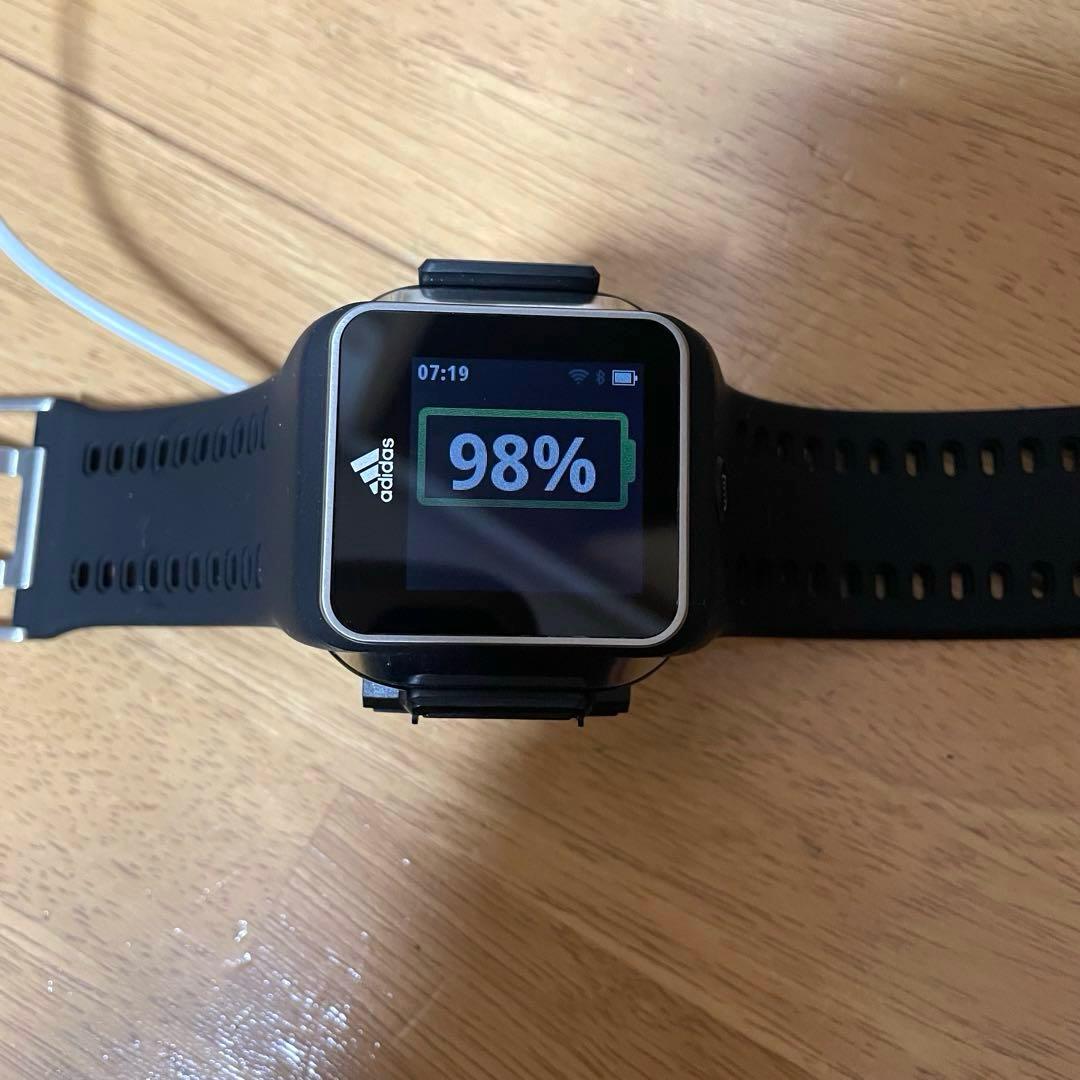 アディダス　adidas miCoach 腕時計