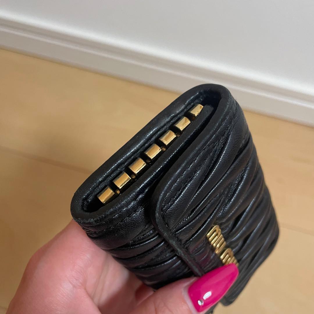 MIU MIU ブラック キーケース