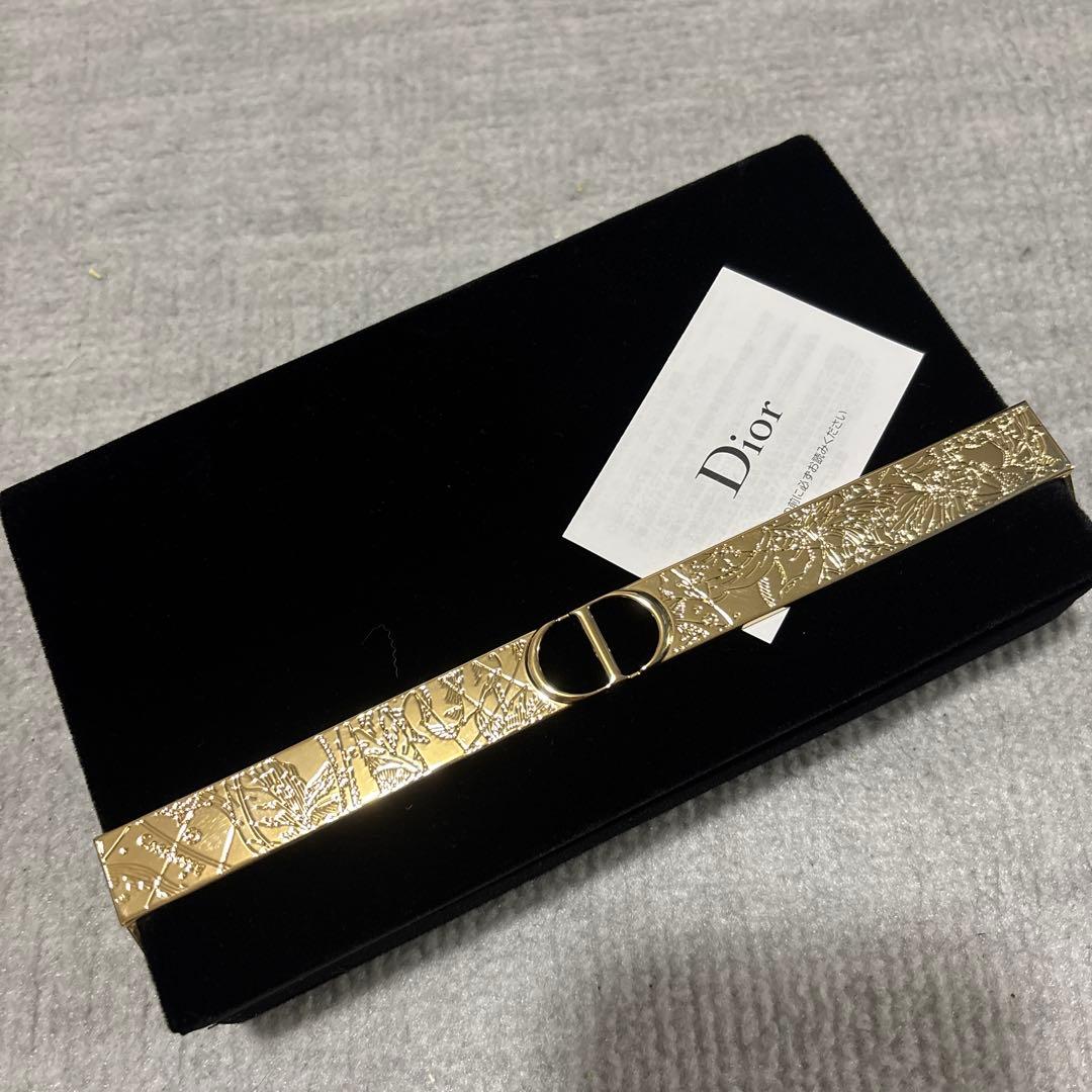 【新品未使用】Dior ホリデー アイシャドウパレット