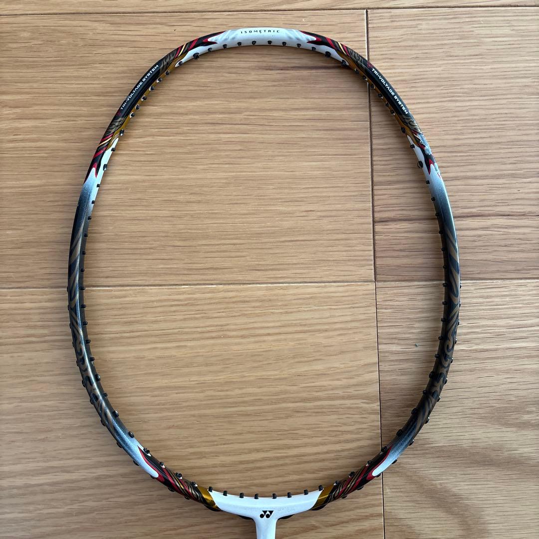 YONEX バドミントンラケット VOLTRIC ボルトリック 80