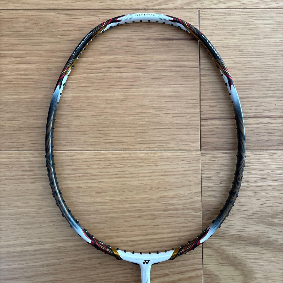 YONEX バドミントンラケット VOLTRIC ボルトリック 80