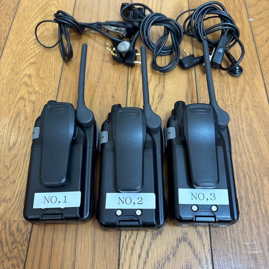 ICOM WITH CALL トランシーバー 3台型式IC4100ジャンク