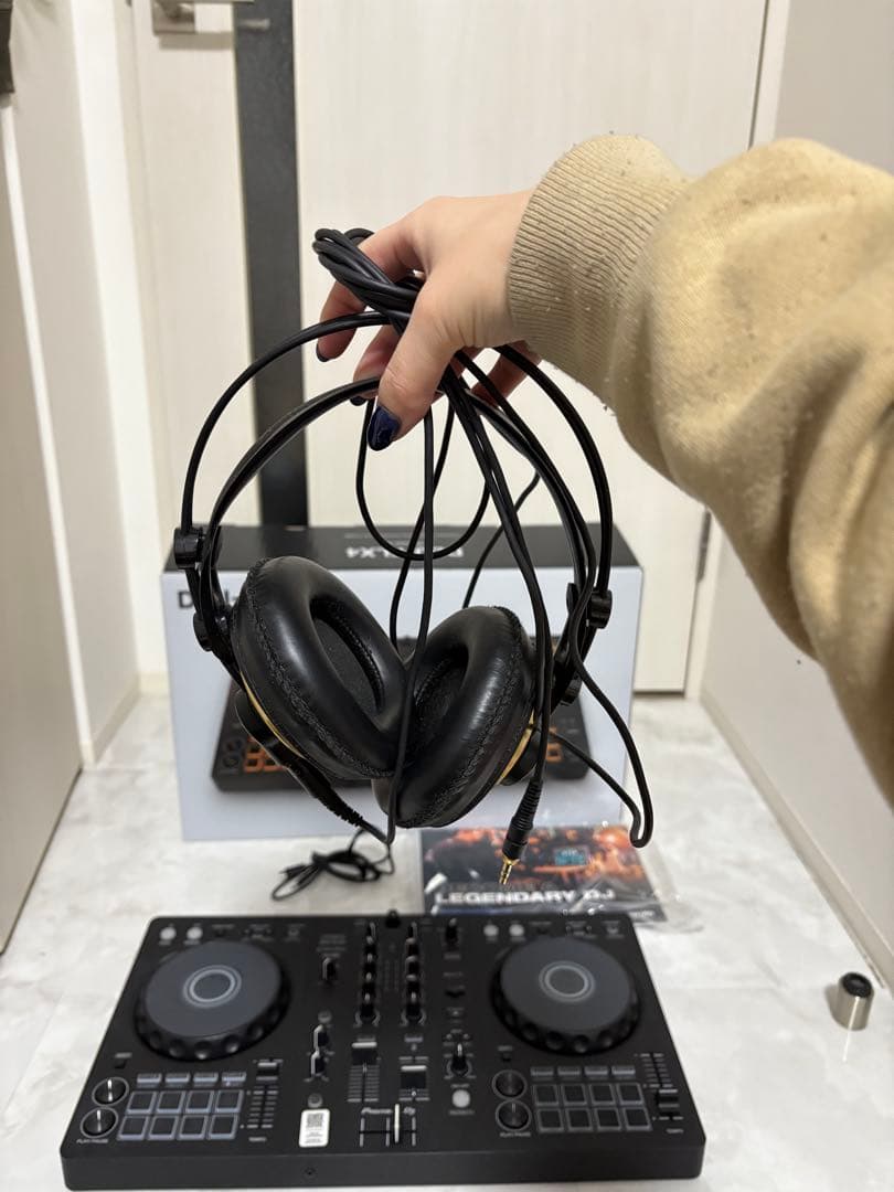 美品Pioneer DDJ-FLX4 DJコントローラー　ヘッドホン、カバー付き