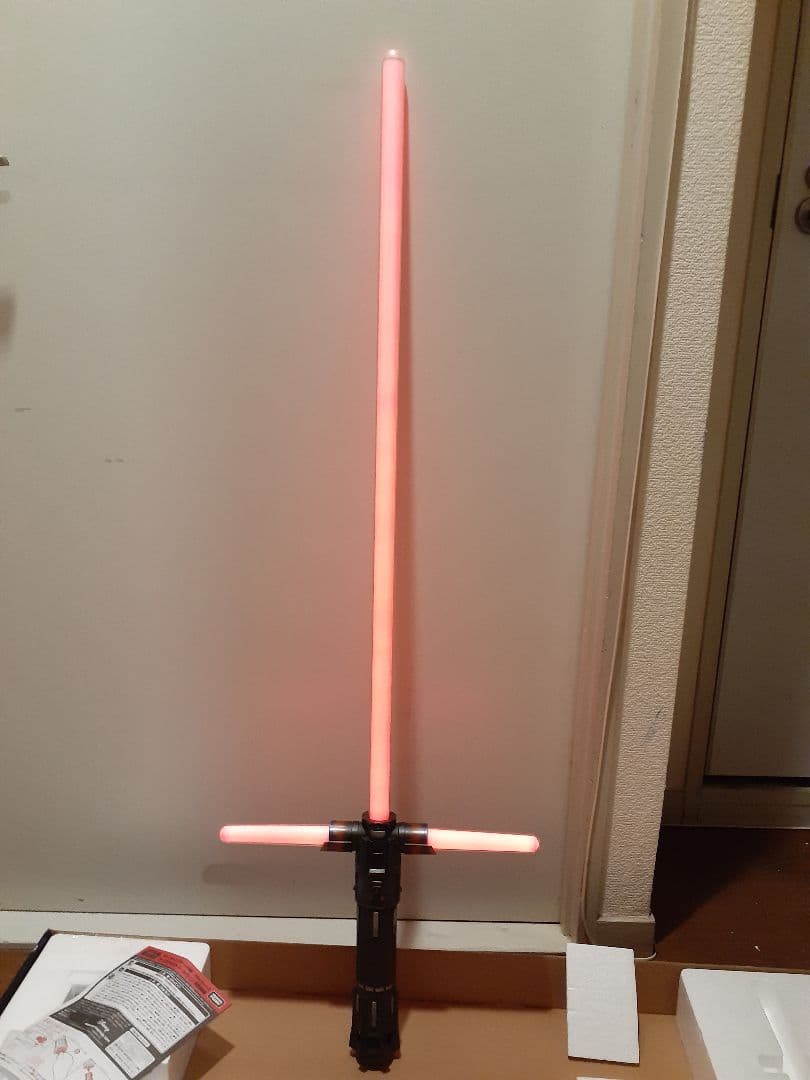 フォースFXライトセーバー カイロ・レン スターウォーズ ブラックシリーズ