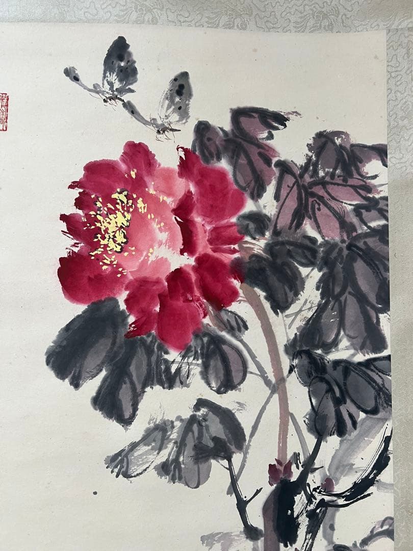 掛け軸　中国美術 張鎮照［牡丹に蝶の図］紙本　箱付き！