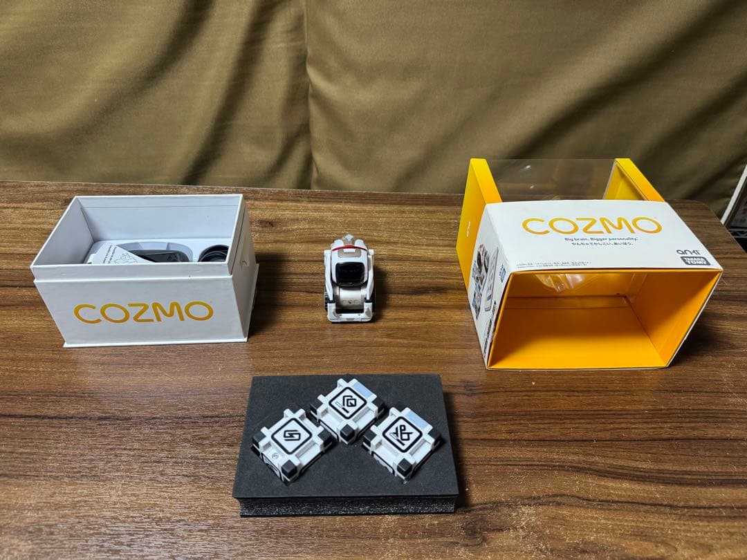 【美品・完品】AIロボット COZMO (コズモ) タカラトミー 動作確認済み