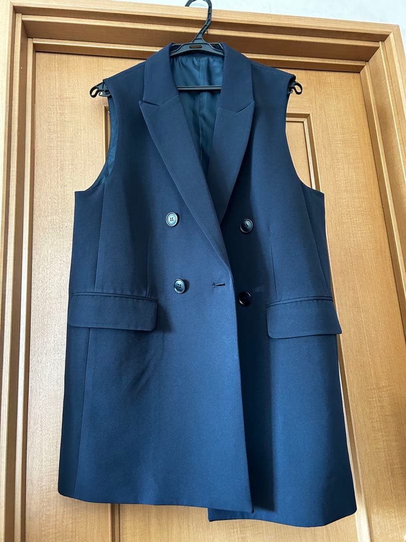 【新品・タグ付き】 LEPSIM ダブルクロスジレ　レプシィム