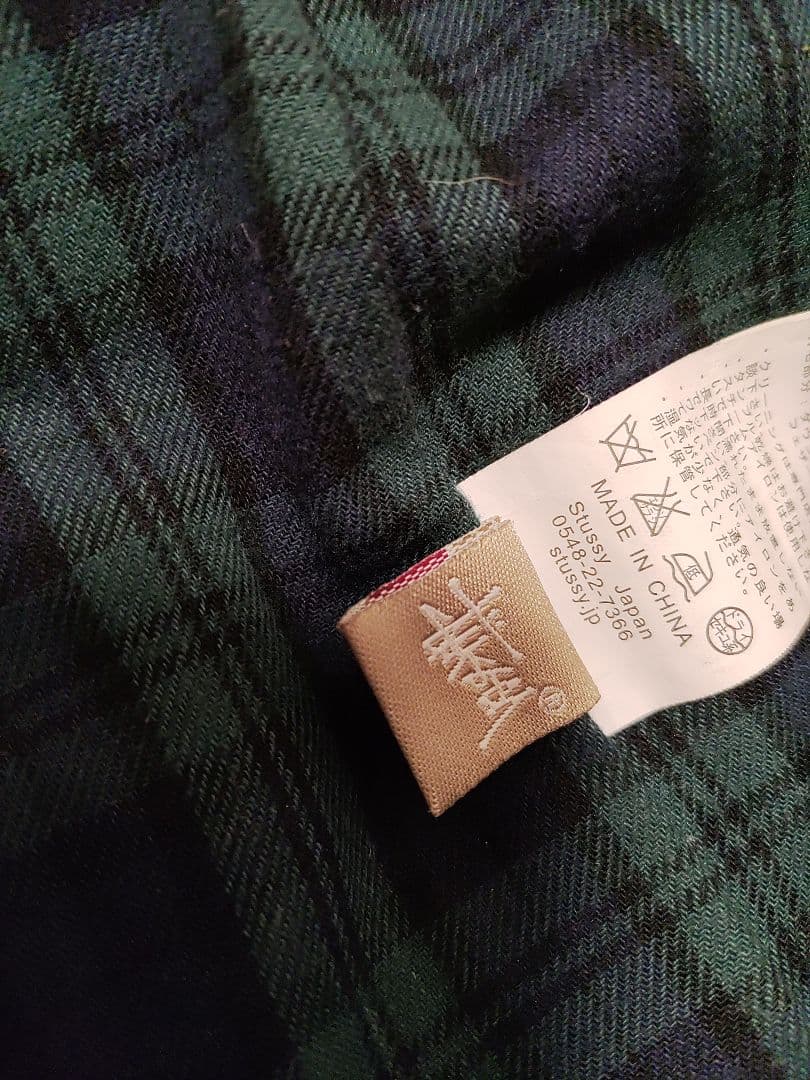 【美品】 STUSSY ダウンベスト フード付