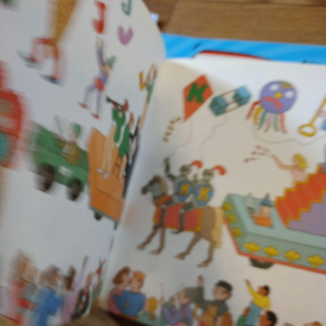 絵本・児童書 What's the time, Mr Wolf?
