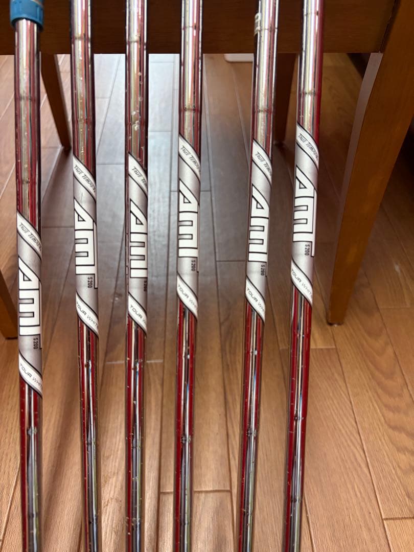 AMT TOUR WHITE S200 6本 ＋ DG S200 2本