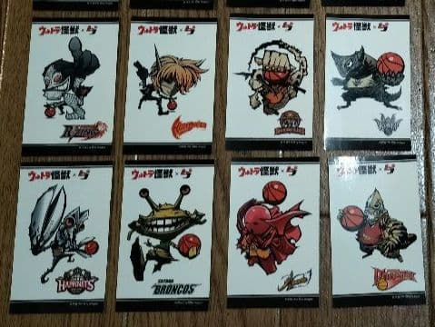 ウルトラ怪獣大図鑑絵本セットとbjリーグバスケ×ウルトラ怪獣ステッカー16枚