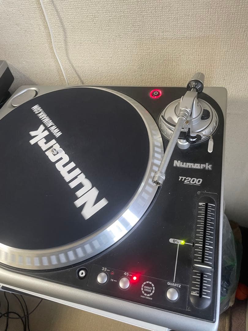 Numark TT200 ターンテーブル