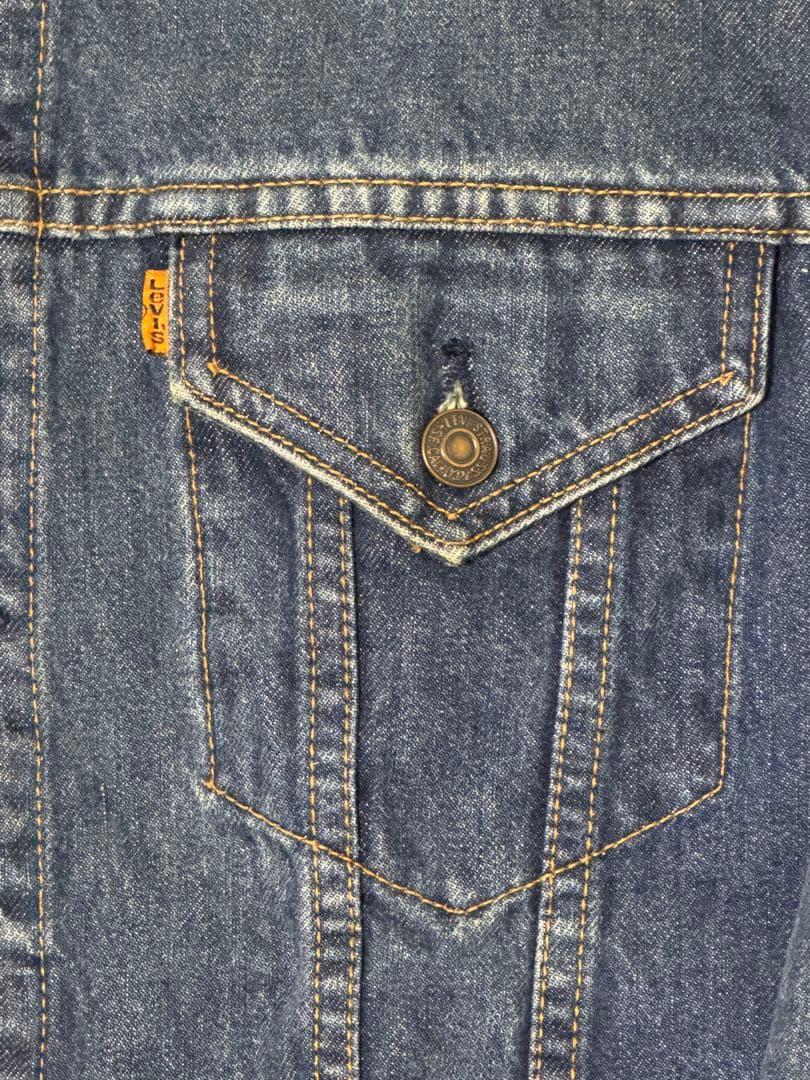 70606 Levi'sリーバイス　デニムジャケット　Lサイズ