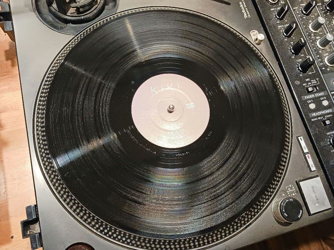 KIANA LEDE / KIKI《レコード》2LP