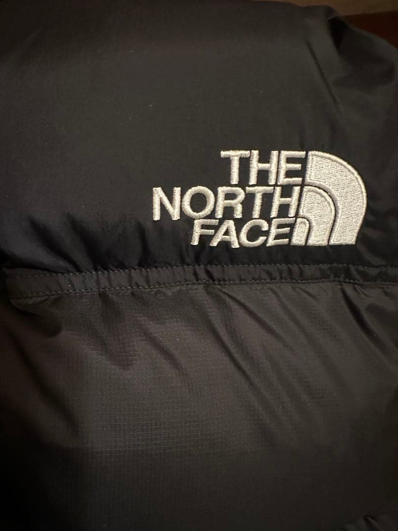 THE NORTH FACE 黒 ダウンベスト フード付き