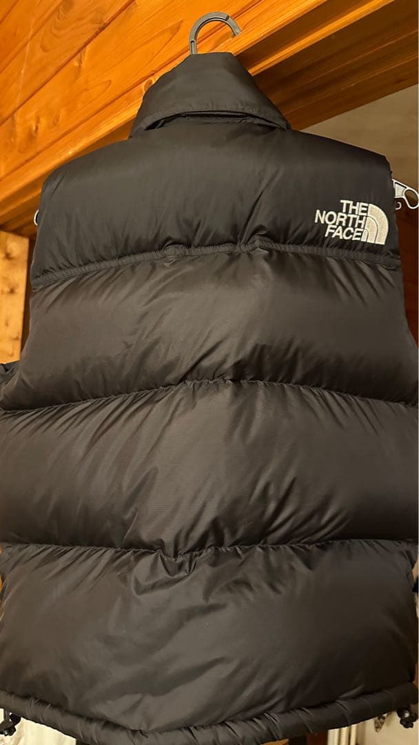 THE NORTH FACE 黒 ダウンベスト フード付き