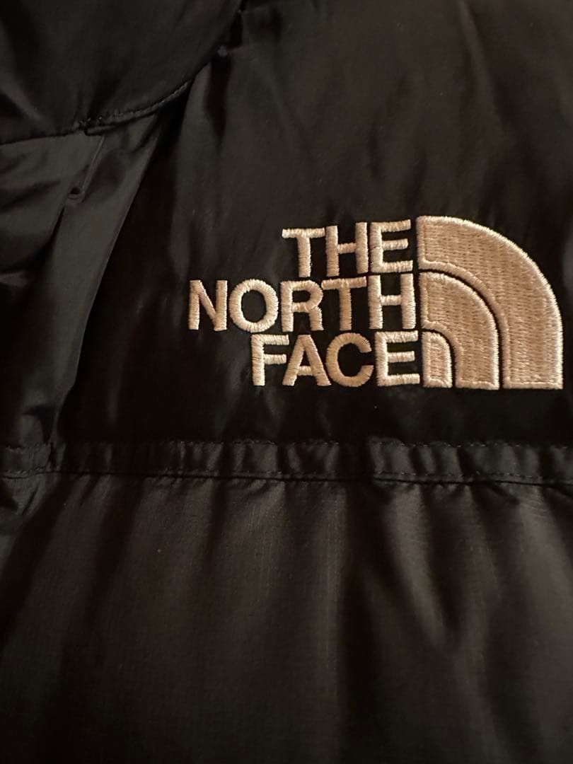 THE NORTH FACE 黒 ダウンベスト フード付き
