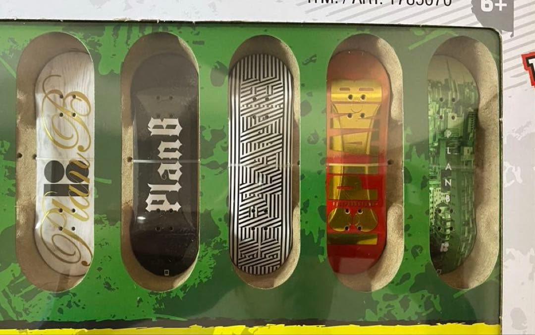 TECH DECK (テックデッキ）　ウルトラスケートショップ　20個入り限定