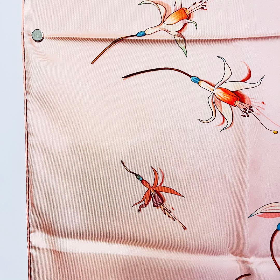 美品✨　エルメス　フクシャの花 シルクスカーフ　カレ90 ピンク