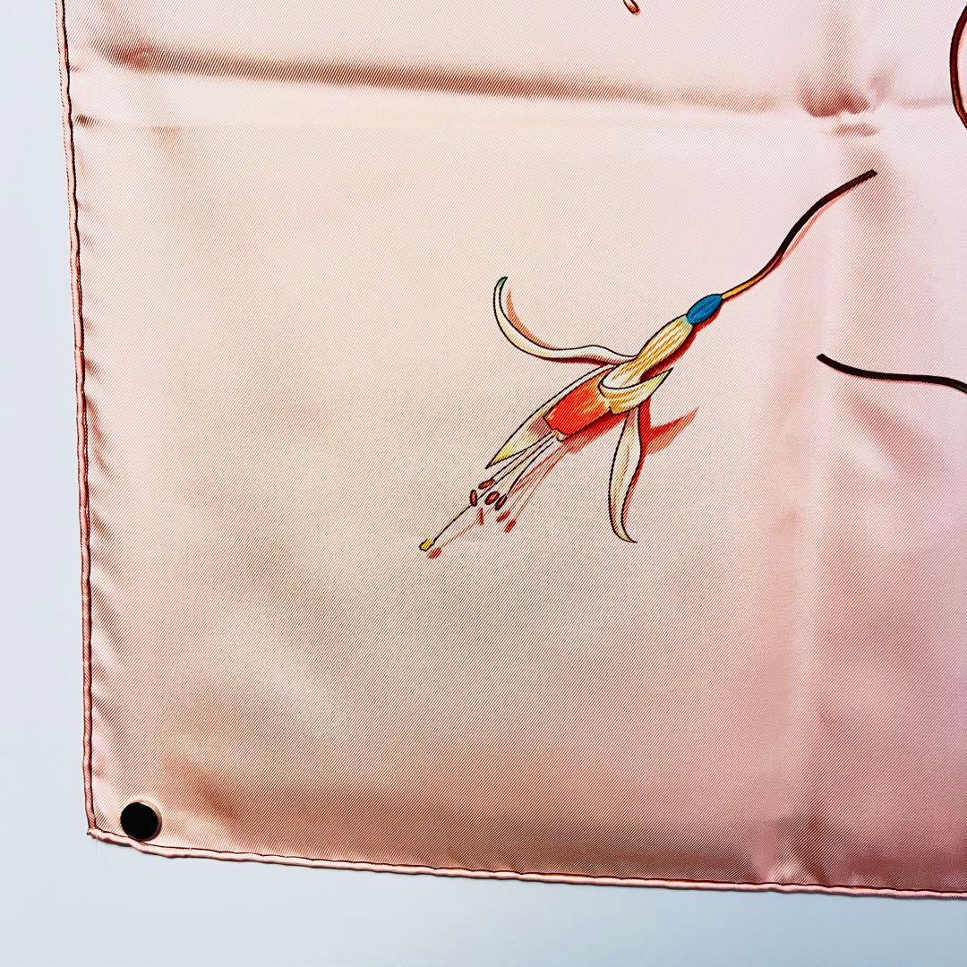 美品✨　エルメス　フクシャの花 シルクスカーフ　カレ90 ピンク