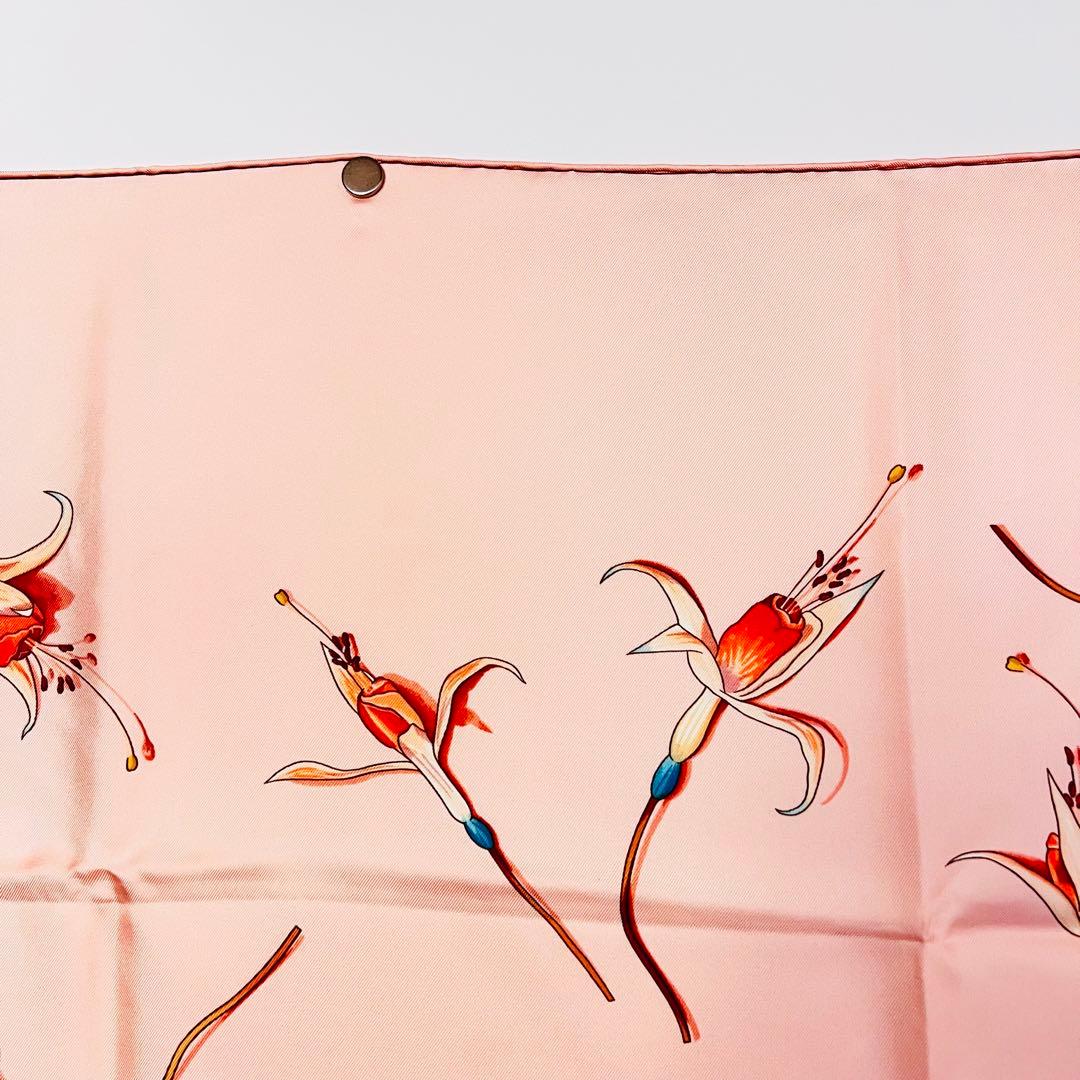美品✨　エルメス　フクシャの花 シルクスカーフ　カレ90 ピンク