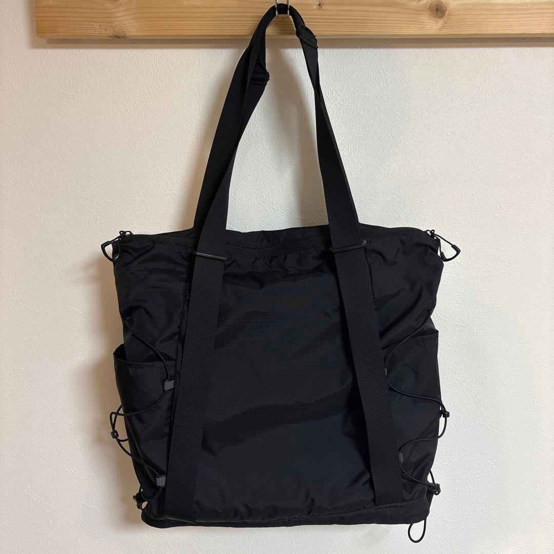 【美品】ノースフェイスBOREALIS TOTE ボレアリストートバッグ