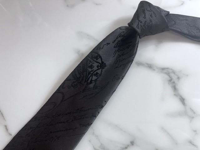 【極上カリグラフィー】 Berluti ベルルッティ グレイ×ブラック ネクタイ