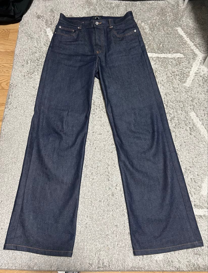 A.P.C. JEAN AARON 29 :タグ付き