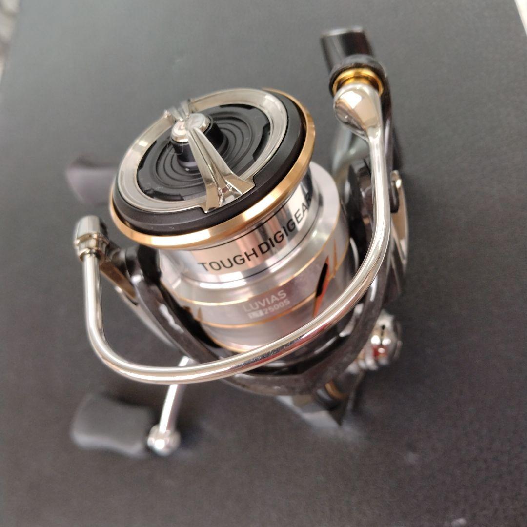 日本製 DAIWA ルビアス LT2500S-DH ダイワ