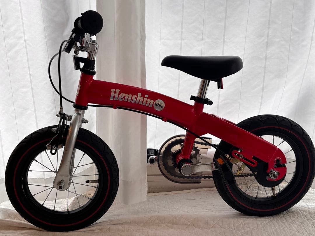 12インチ　へんしんバイク　赤 幼児用自転車 補助輪付き
