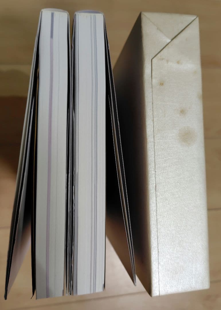 宝塚歌劇100年史　虹の橋　渡りつづけて　(人物編・舞台編)　2冊セット