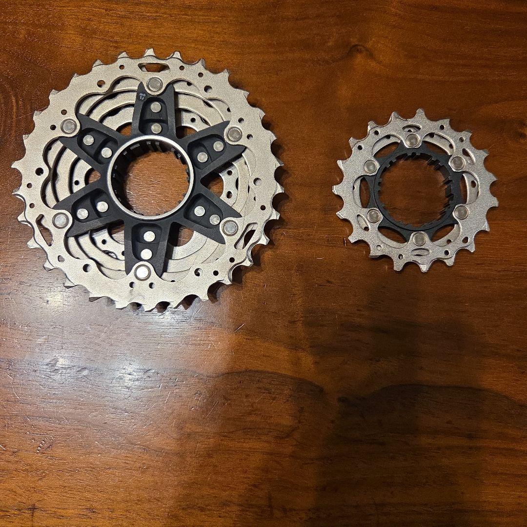 ULTEGRA　アルテグラ　 cs-r8100 12s 11-30T
