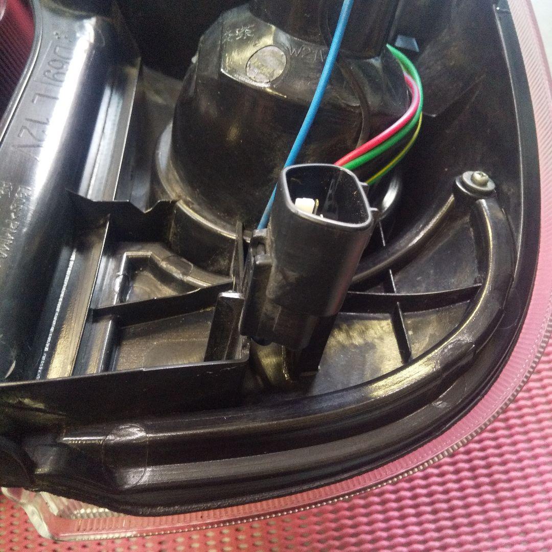 ミラカスタム テールランプ L275SL282S