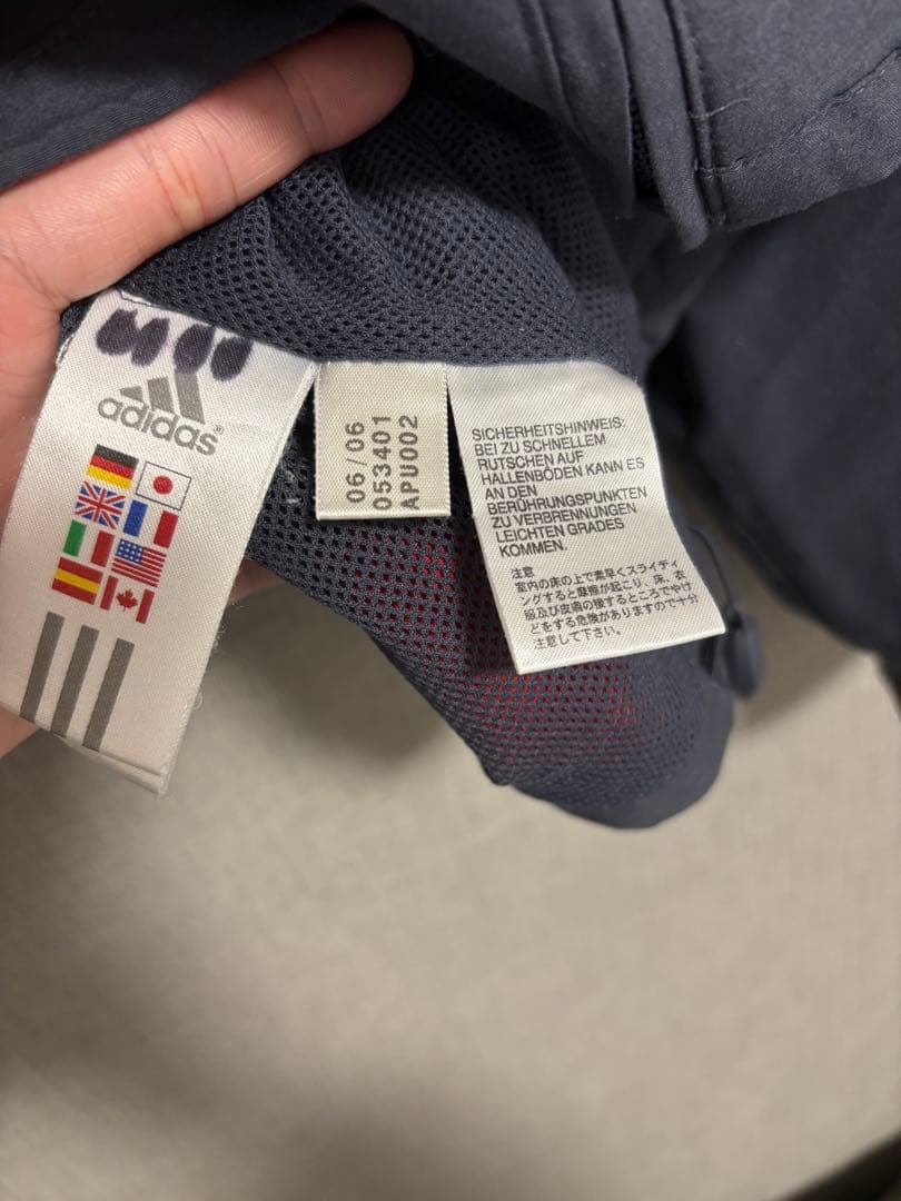adidas リバプールFC ジャケット