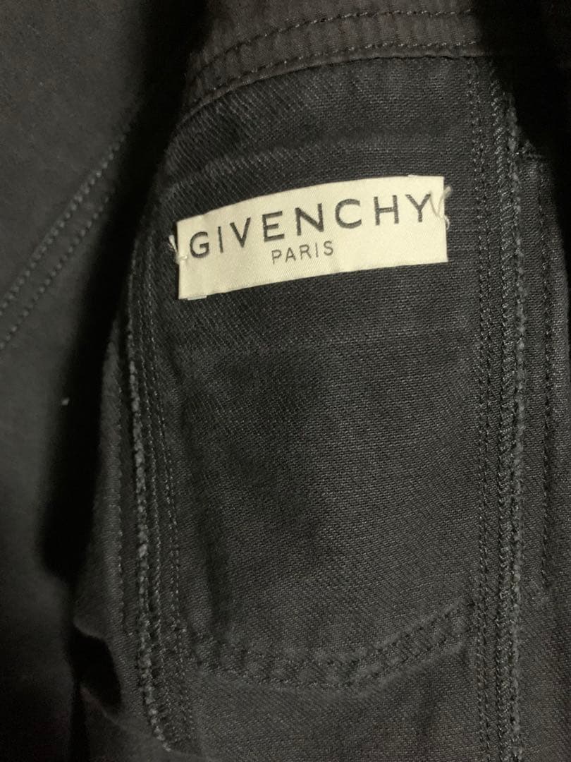 GIVENCHY ブラックデニムジャケット