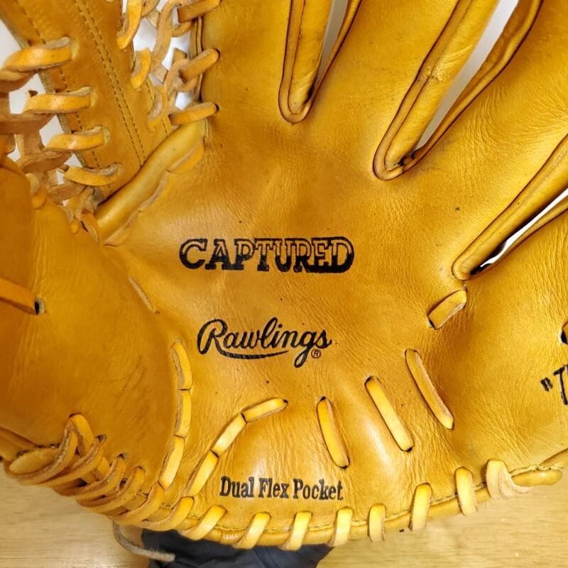 ローリングス キャプチュード Luider レギュラーランクモデル 軟式グローブ