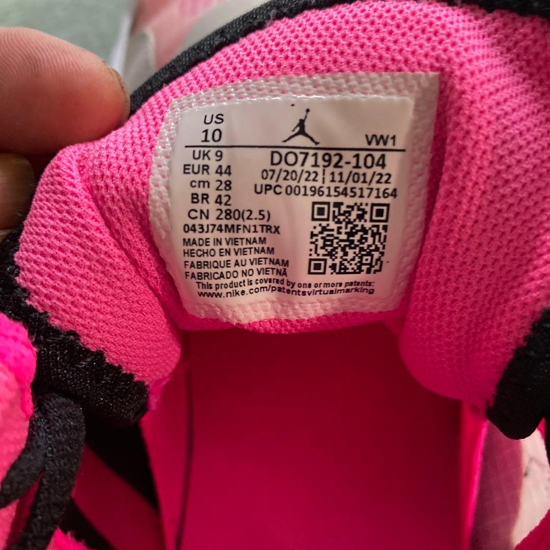 Jordan バスケットボールシューズ ピンク/ホワイト