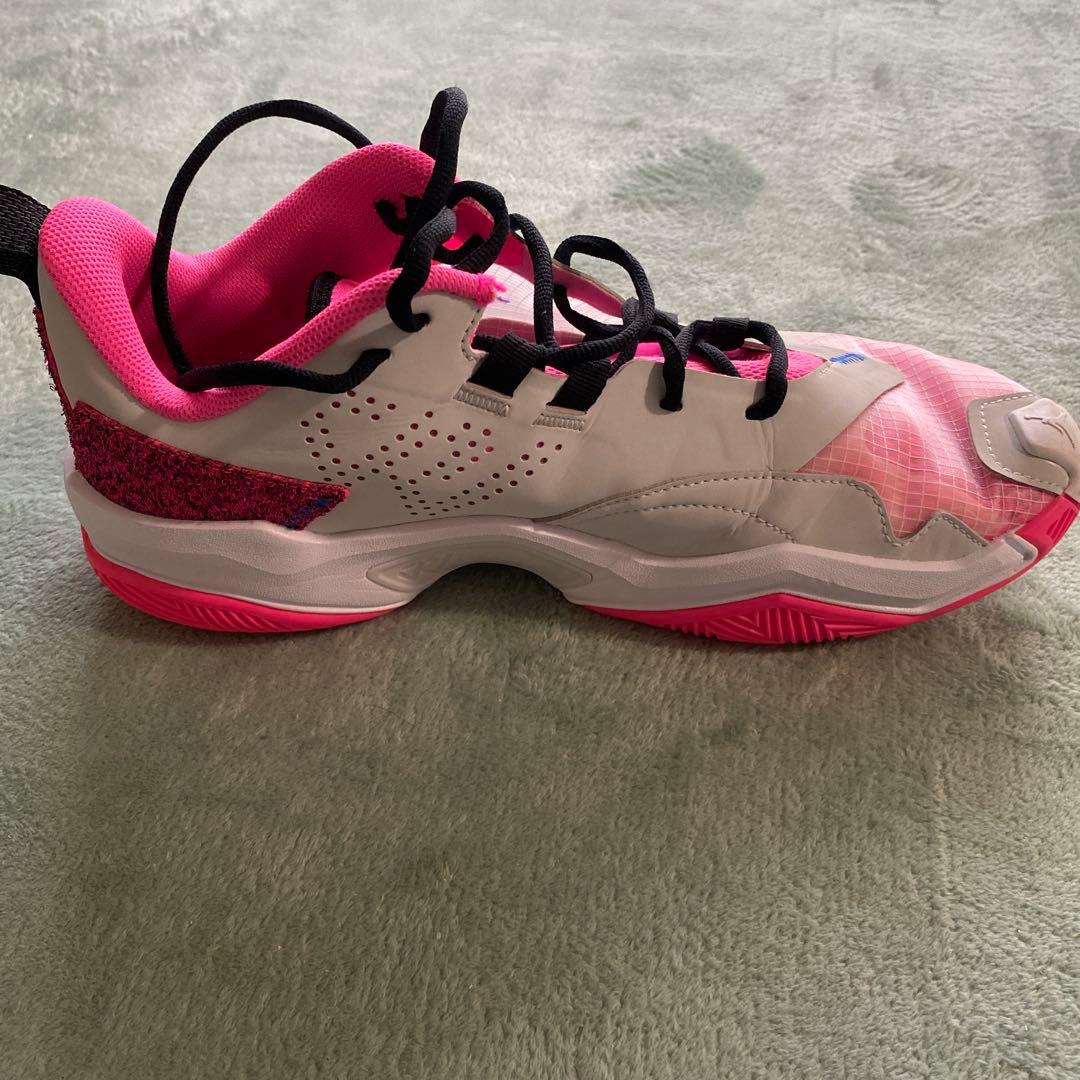 Jordan バスケットボールシューズ ピンク/ホワイト