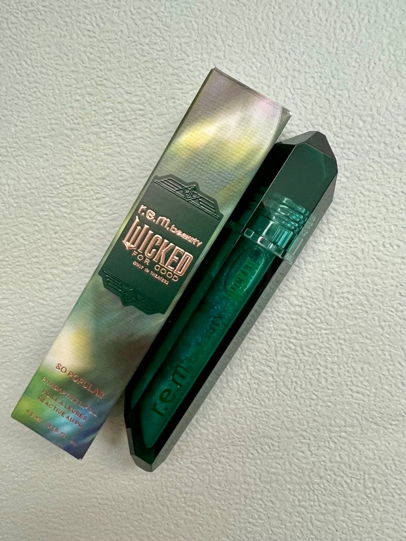 【新品】r.e.m. beauty Wicked リップオイル