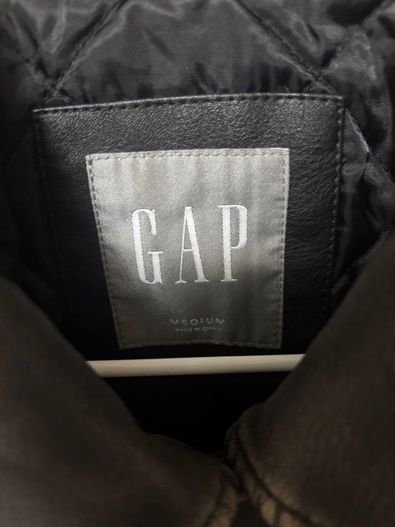 GAP ボンバージャケット