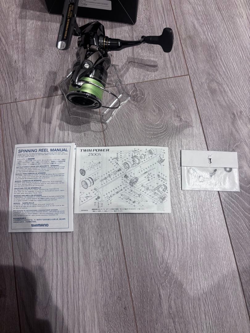 SHIMANO TWIN POWER C3000MHG 24ツインパワー