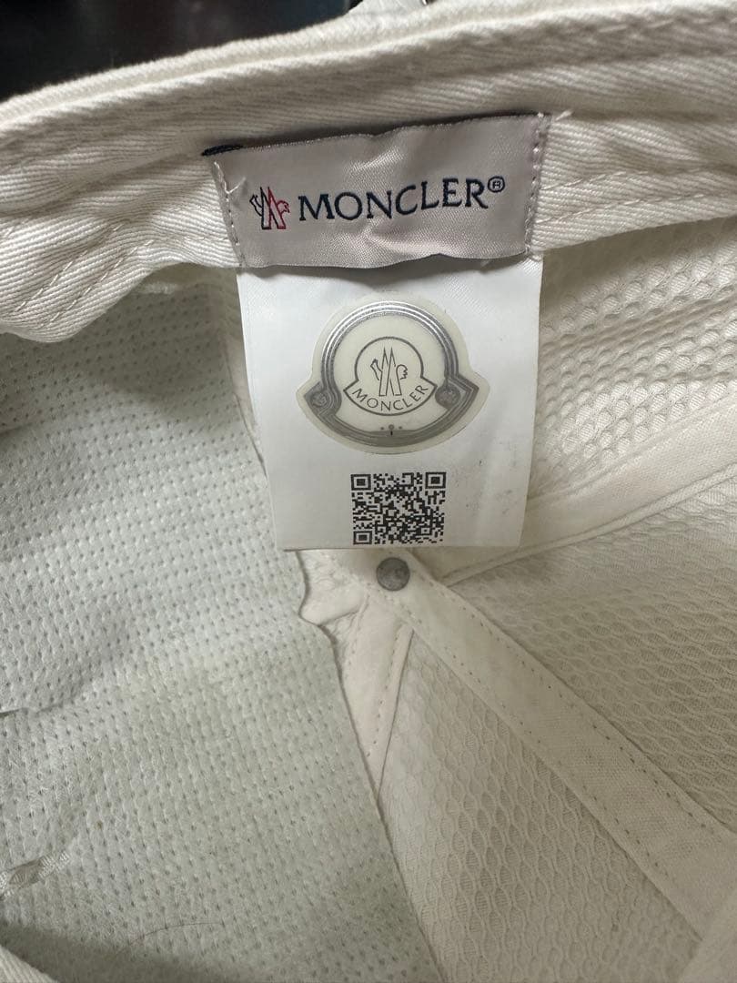 MONCLER ホワイト キャップ