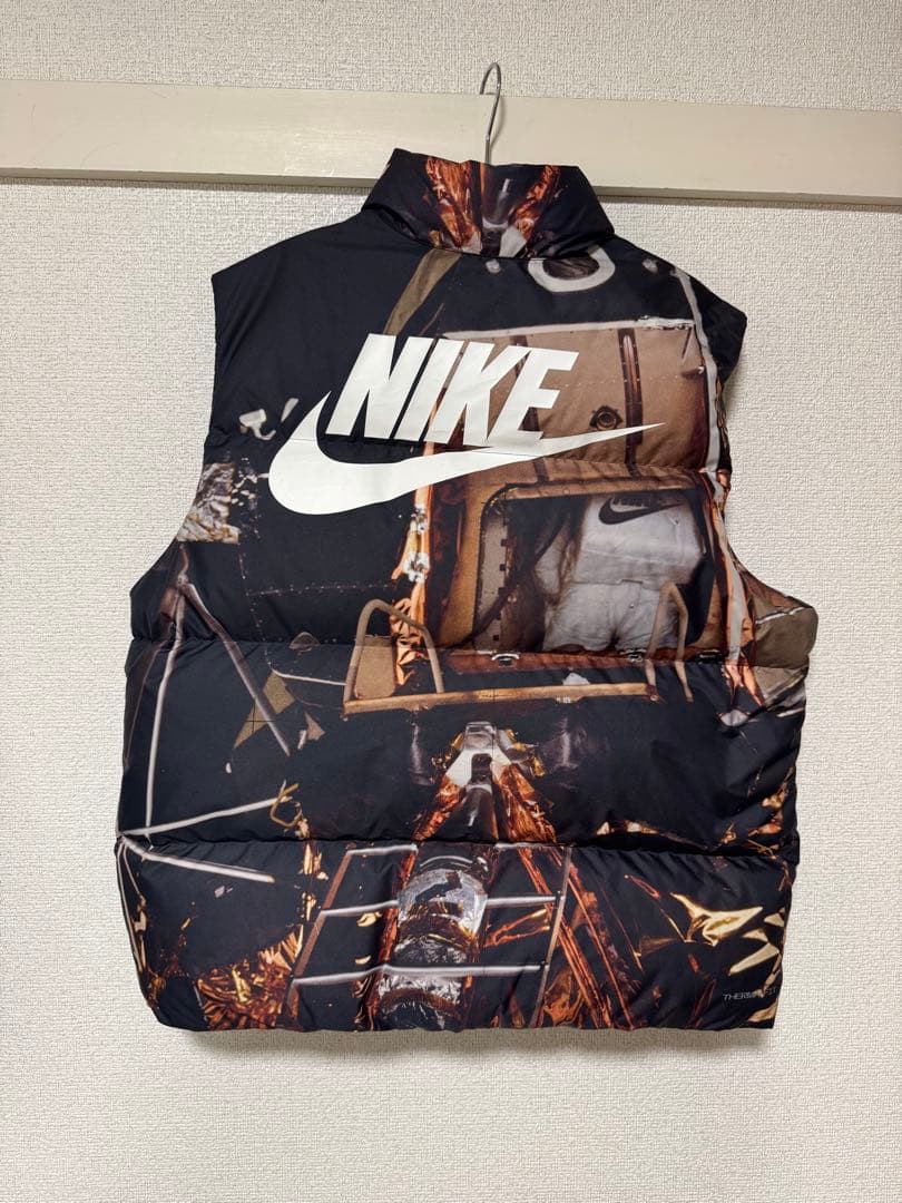 NIKE ZERO GRAVITY COLLECTION ダウンベスト