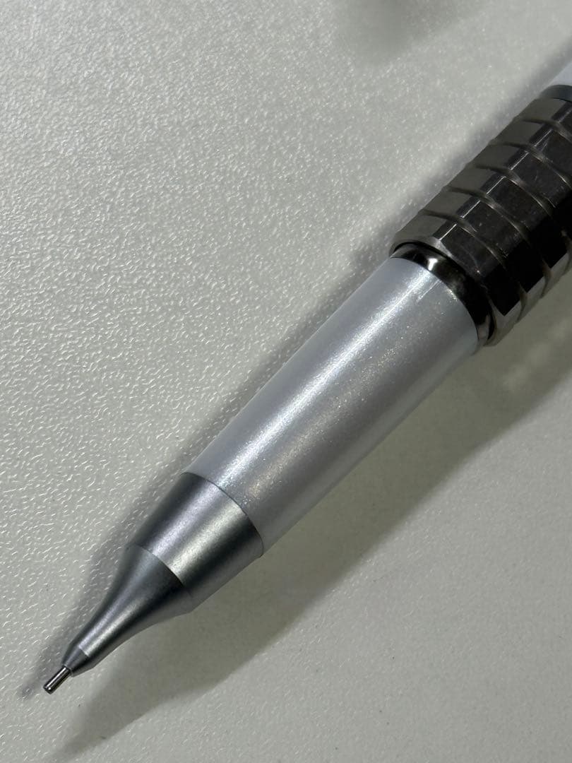 ぺんてる　ケリー　0.5mm 韓国限定 オールホワイト カスタムパーツ