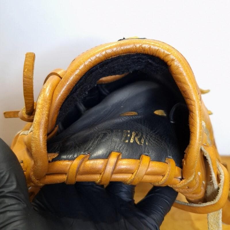 ミズノ 田中将大モデル 楽天最終年 限定品 楽天初日本一 投手用 軟式グローブ