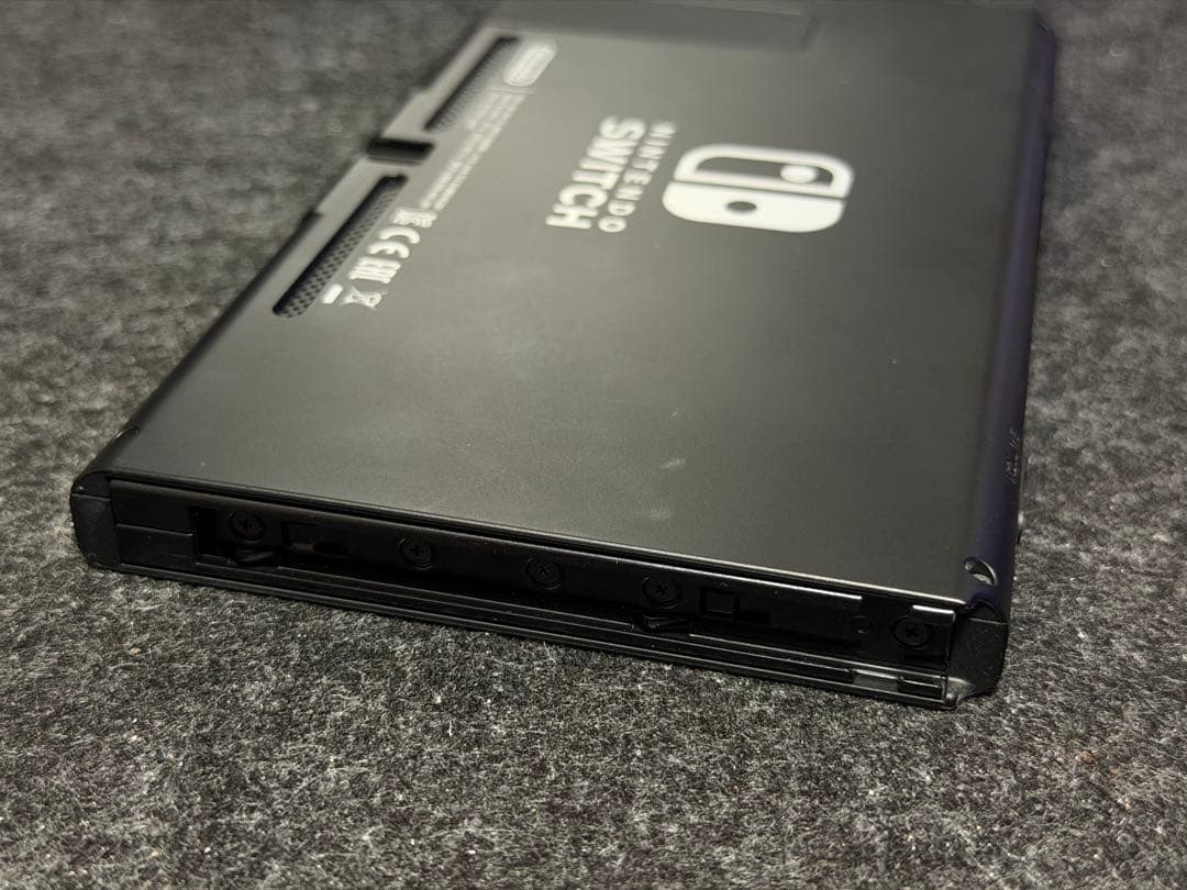 Nintendo Switch+純正プロコン(128GB Micro SD付き)