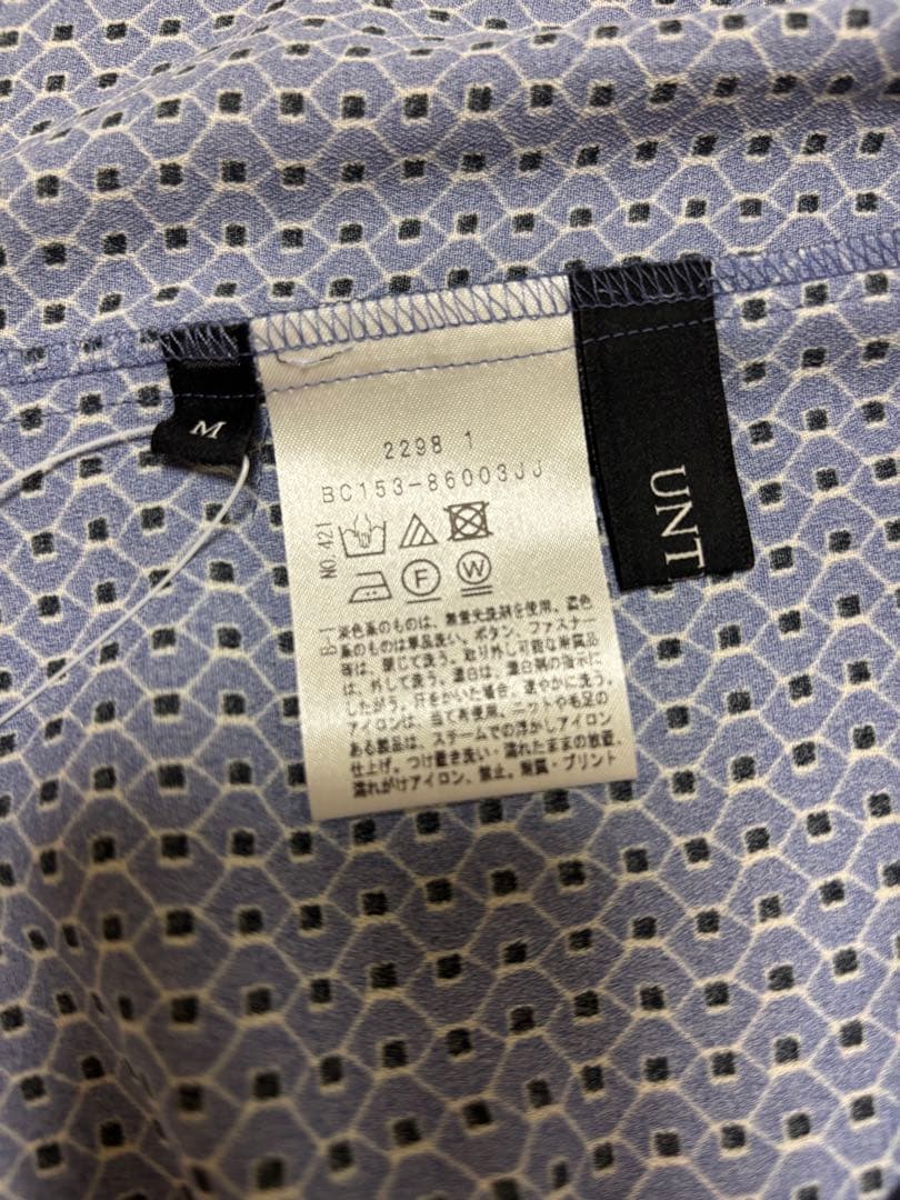 【新品未使用】untitled アンタイトル　長袖ブラウス　M