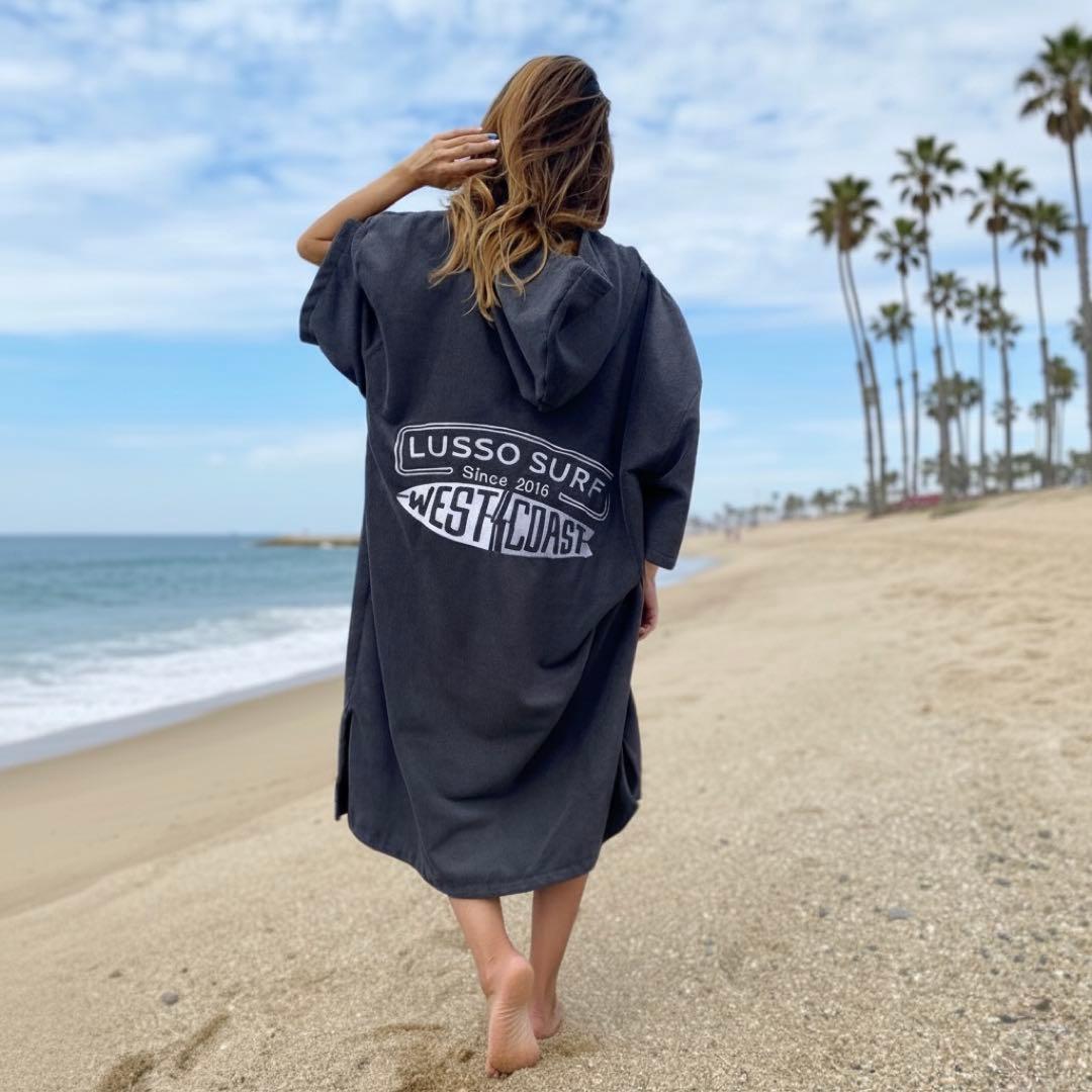 湘南で人気　LUSSO SURF お着替えポンチョ　グレー⭐︎送料込み